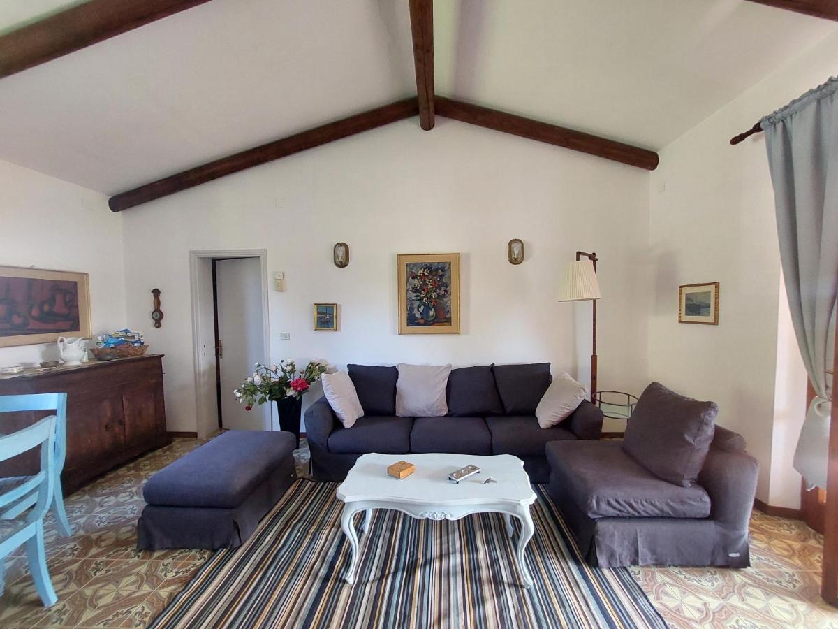 Villa Giolu Портоферайо Екстериор снимка