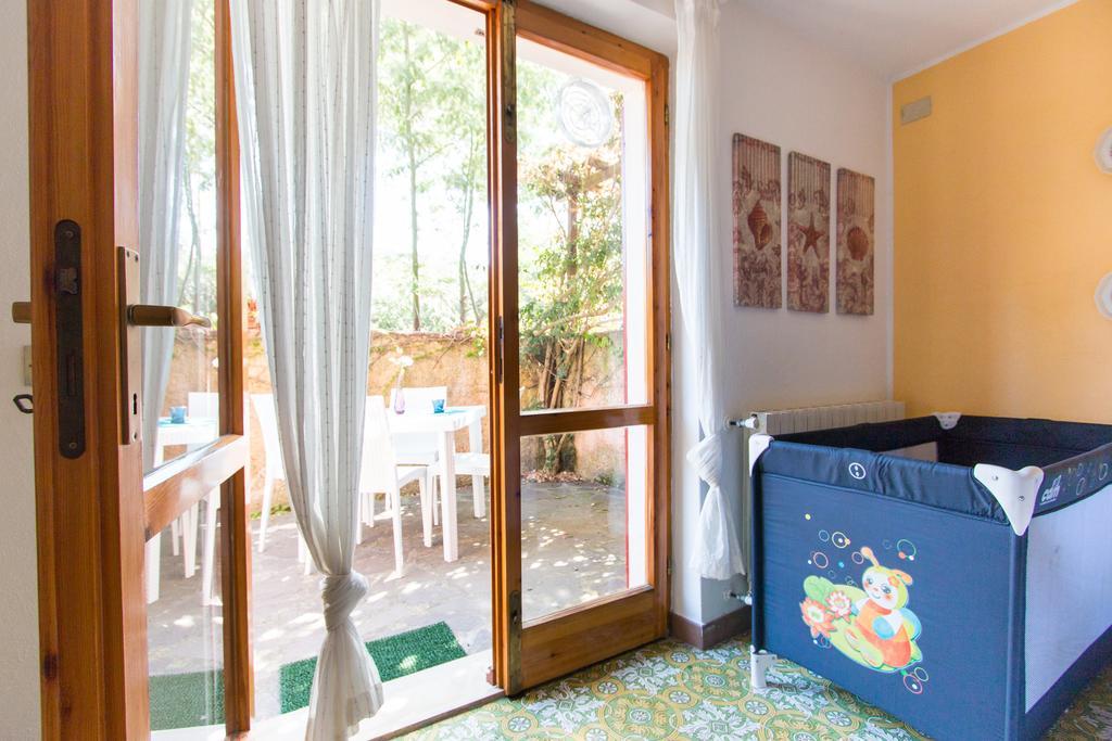 Villa Giolu Портоферайо Екстериор снимка