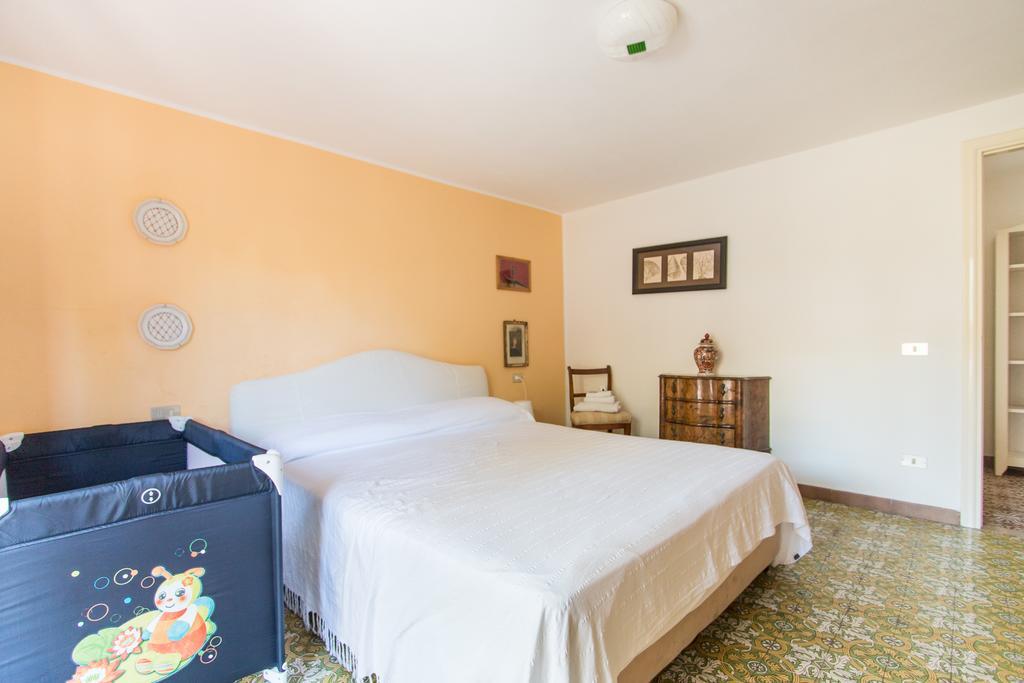Villa Giolu Портоферайо Екстериор снимка